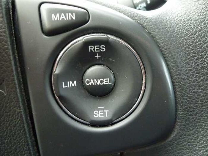 Honda CR-V 2.0i-VTEC 2WD Comfort + AHK + usw.