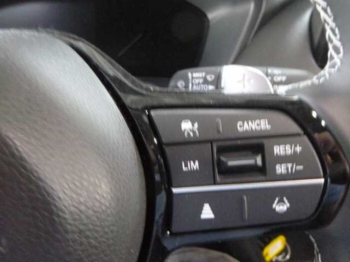 Honda ZR-V Hybrid e: HEV 2.0 i-MMD Elegance