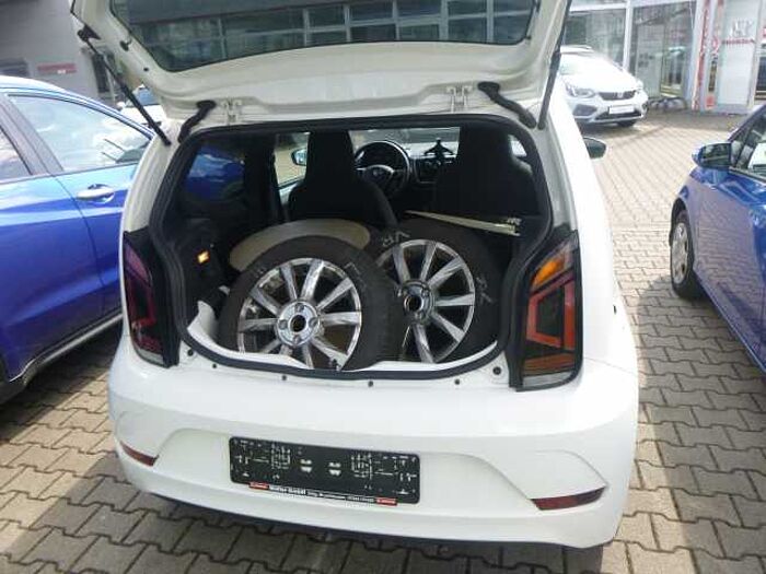 Volkswagen Up  3-Türer up! BlueMotion Tech. Club up!