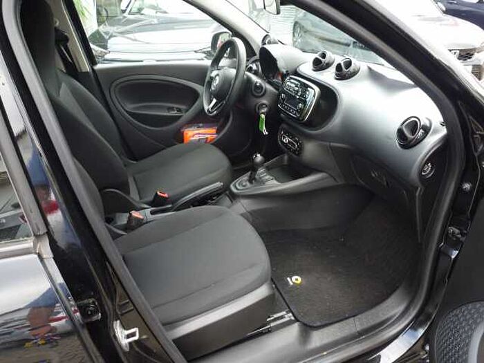 Smart forfour electric drive smart EQ
