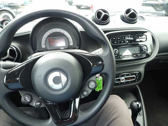Smart forfour electric drive smart EQ