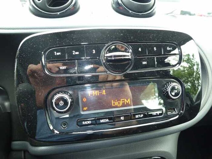 Smart forfour electric drive smart EQ