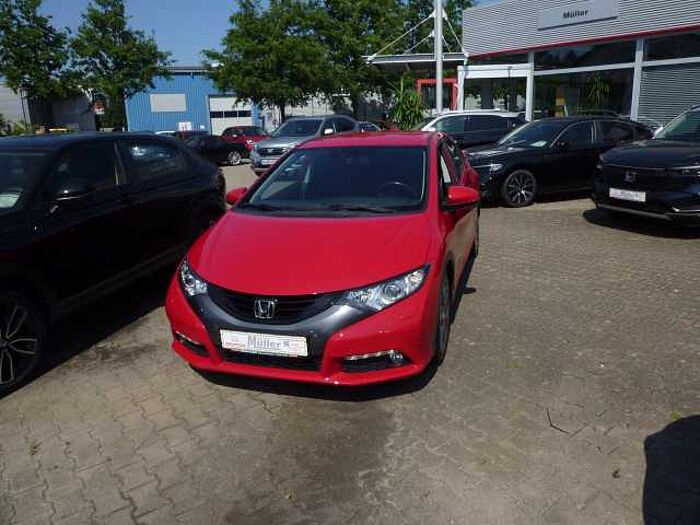 Honda Civic 1.8 i-VTEC Lifestyle + Sound