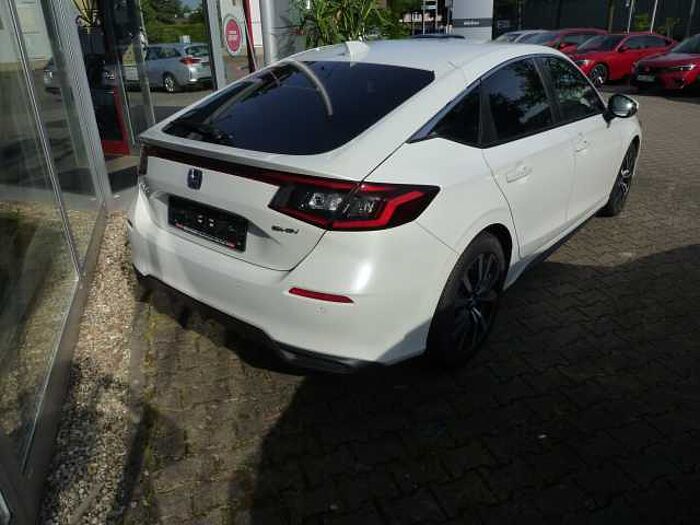 Honda Civic e:HEV 2.0 i-MMD Hybrid Elegance