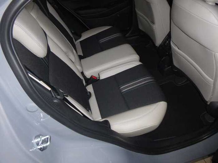 Honda HR-V Hybrid e: HEV 1.5 i-MMD Advance Style