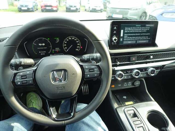 Honda Civic e: HEV 2.0 i-MMD Hybrid Sport