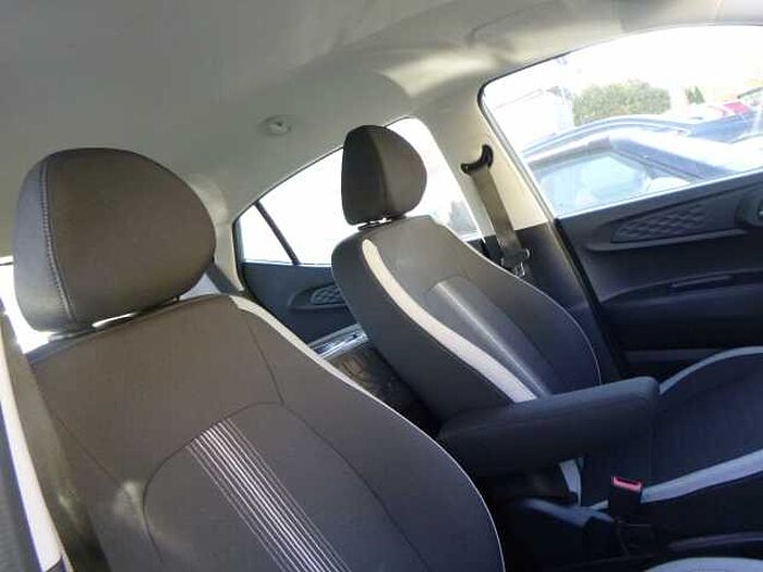 Hyundai i10 1.0 Advanced