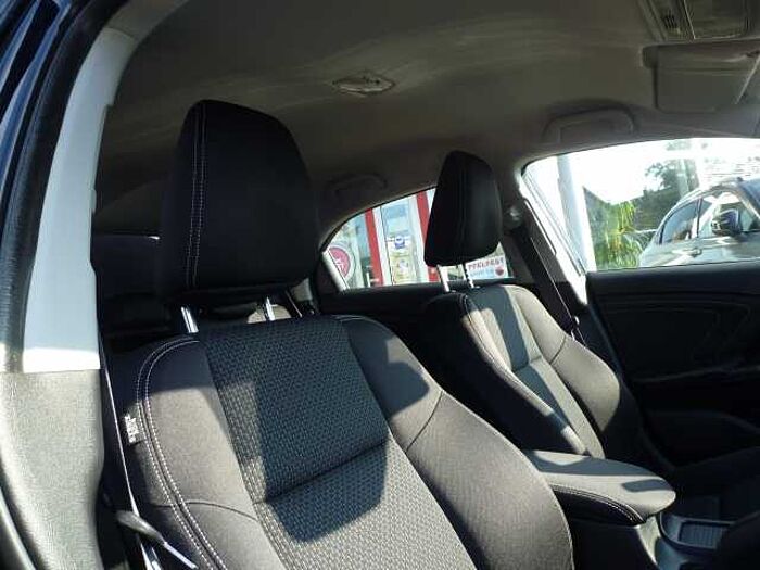 Honda Civic 1.8 i-VTEC Elegance + Standheizung usw.