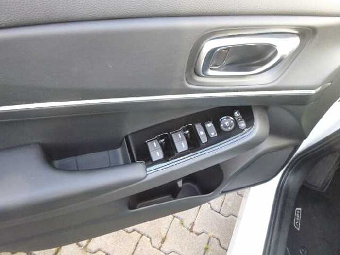 Honda HR-V Hybrid e:HEV 1.5 i-MMD Advance