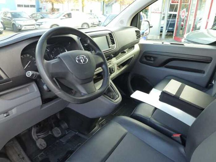 Toyota Proace D-4D 1,5-l-L1 Meister