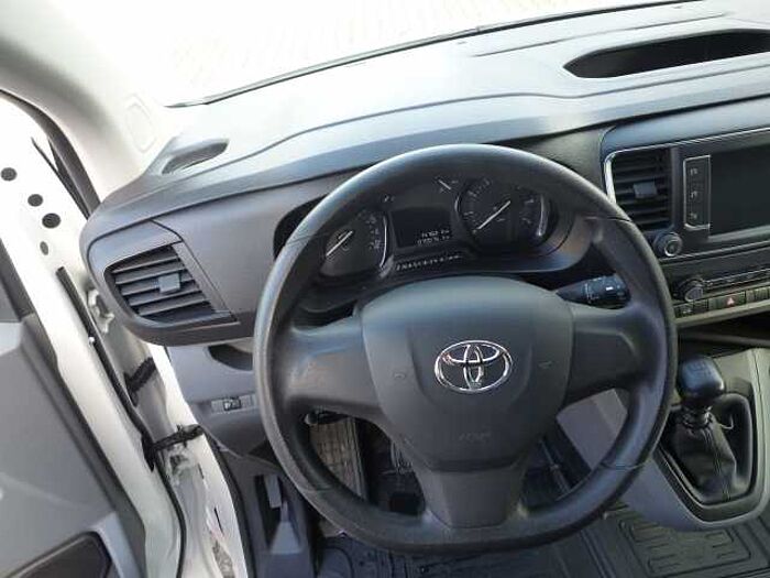 Toyota Proace D-4D 1,5-l-L1 Meister