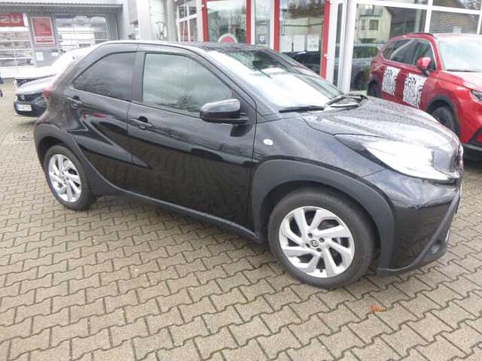 Toyota Aygo X X Active