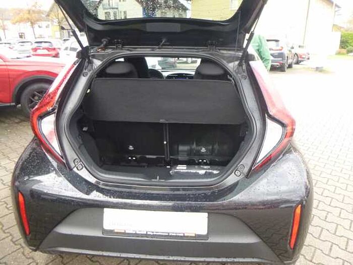 Toyota Aygo X X Active