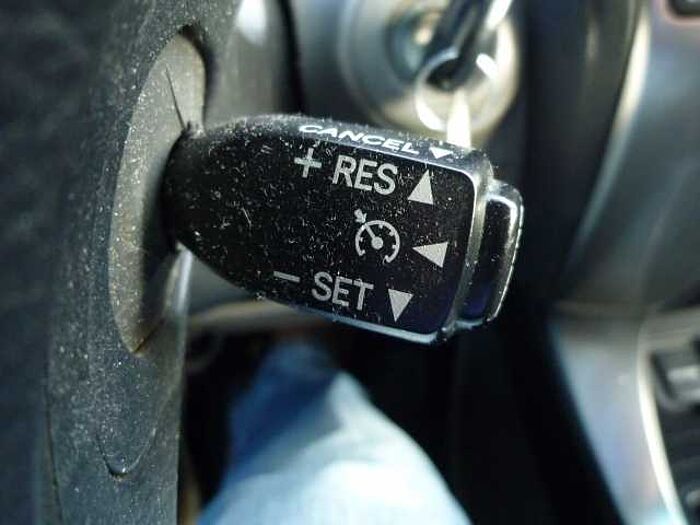 Toyota Land Cruiser Diesel 5-Türer D-4D Automatik Sol