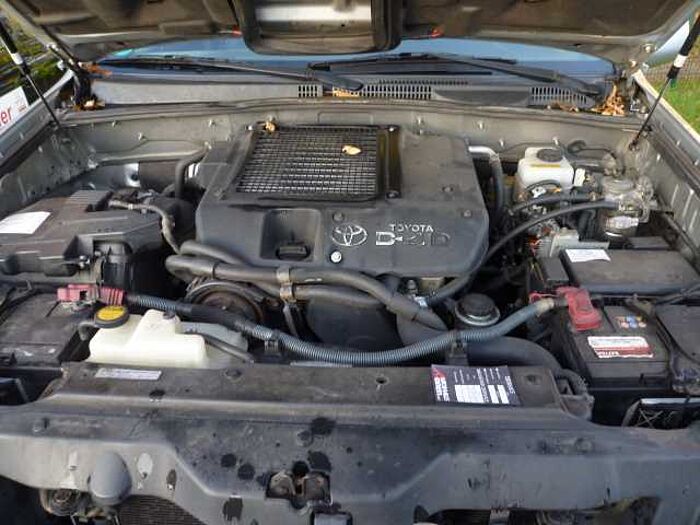 Toyota Land Cruiser Diesel 5-Türer D-4D Automatik Sol