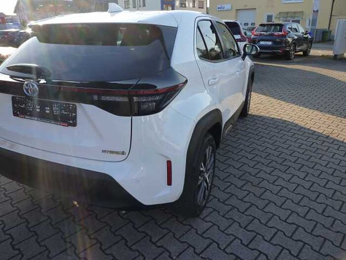 Toyota Yaris Cross Hybrid 1.5 VVT-i Team Deutschland