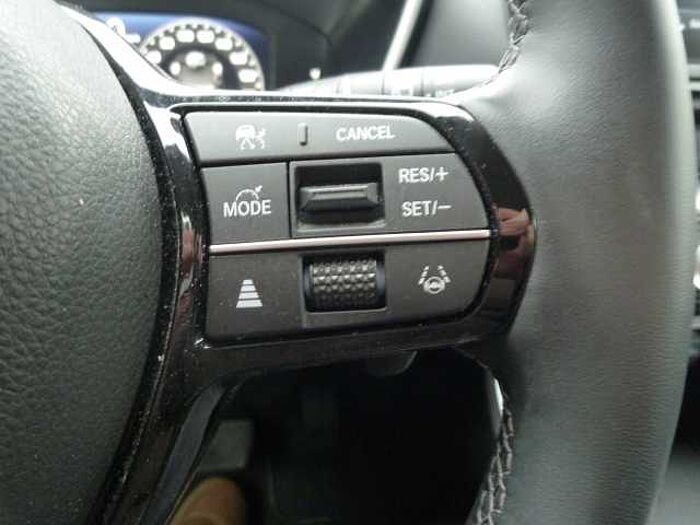 Honda CR-V Hybrid e: HEV 2.0 i-MMD AWD Advance