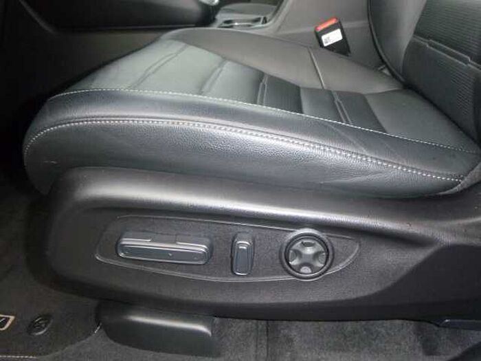 Honda CR-V Hybrid e:HEV 2.0 i-MMD AWD Elegance