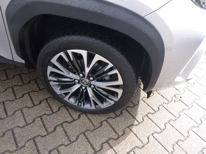 Toyota Yaris Cross Hybrid 1.5 VVT-i Elegant 2WD