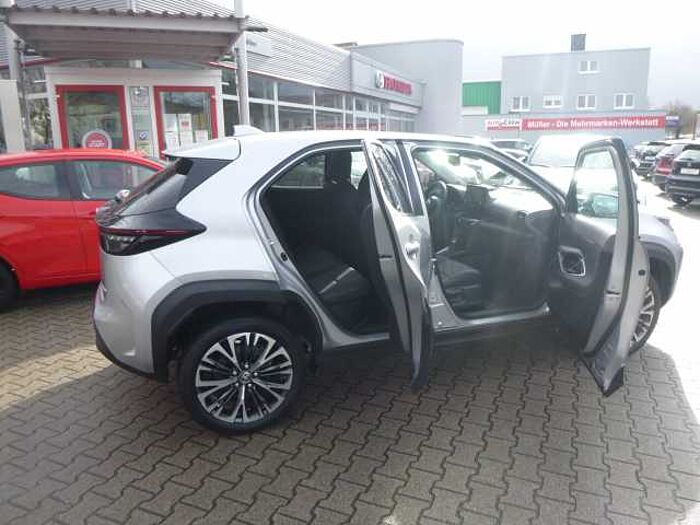 Toyota Yaris Cross Hybrid 1.5 VVT-i Elegant 2WD
