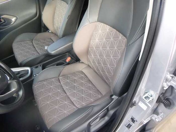 Toyota Yaris Cross Hybrid 1.5 VVT-i Elegant 2WD