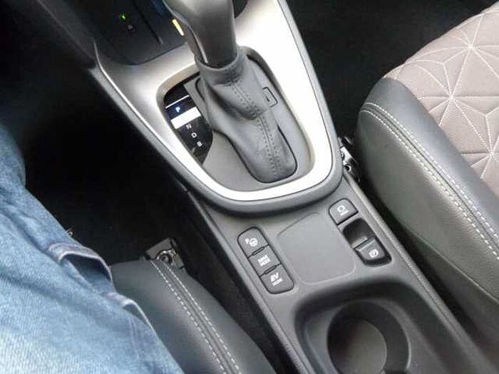 Toyota Yaris Cross Hybrid 1.5 VVT-i Elegant 2WD