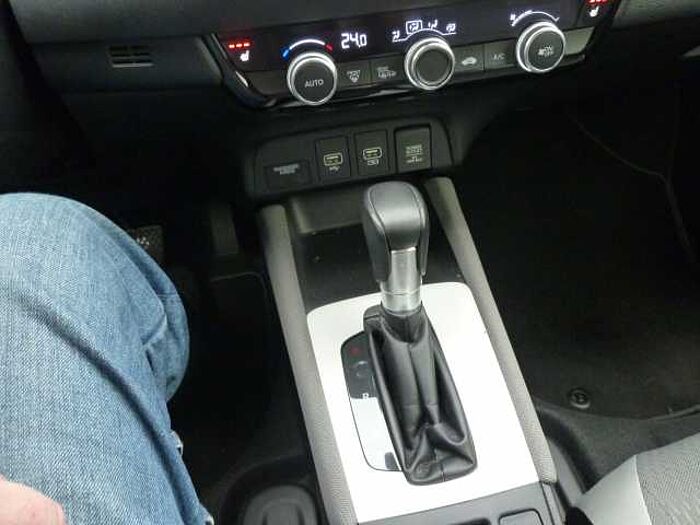 Honda Jazz Hybrid 1.5 i-MMD e-CVT Crosstar Executive