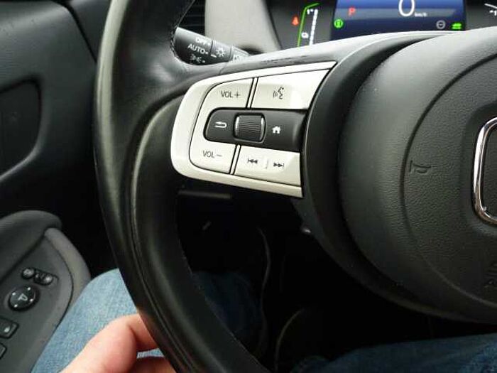 Honda Jazz Hybrid 1.5 i-MMD e-CVT Crosstar Executive