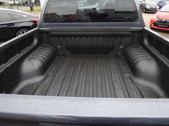 Isuzu D-Max Double Cab 4WD Autm. V-Cross