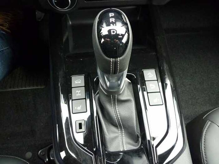 Isuzu D-Max Double Cab 4WD Autm. V-Cross