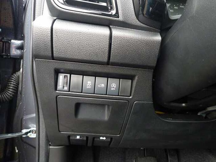 Isuzu D-Max Double Cab 4WD Autm. V-Cross