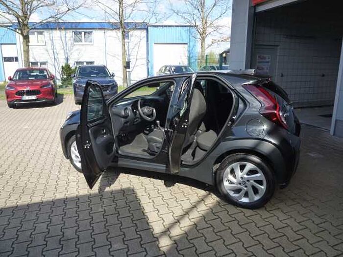 Toyota Aygo X Active