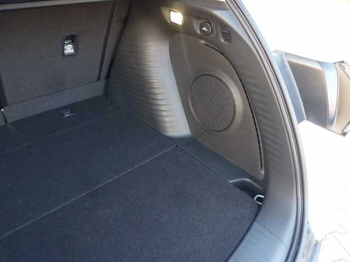 Honda ZR-V Hybrid e:HEV 2.0 i-MMD Advance