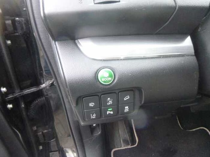 Honda CR-V 2.0i-VTEC 4WD Automatik Executive