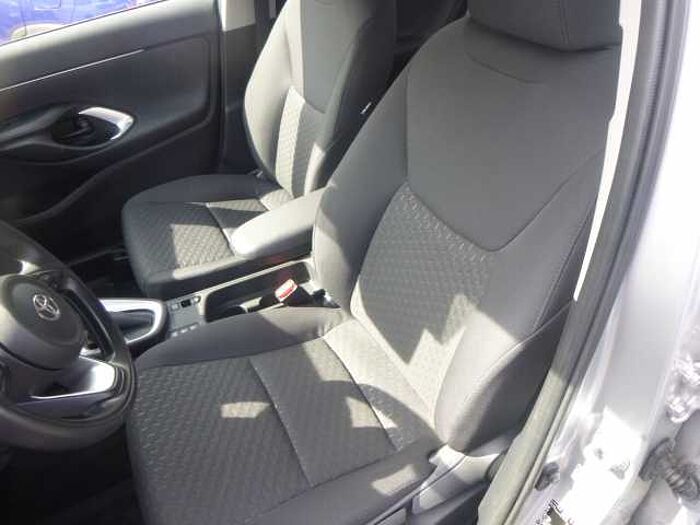 Toyota Yaris Cross Hybrid 116 1.5 VVT-i Active