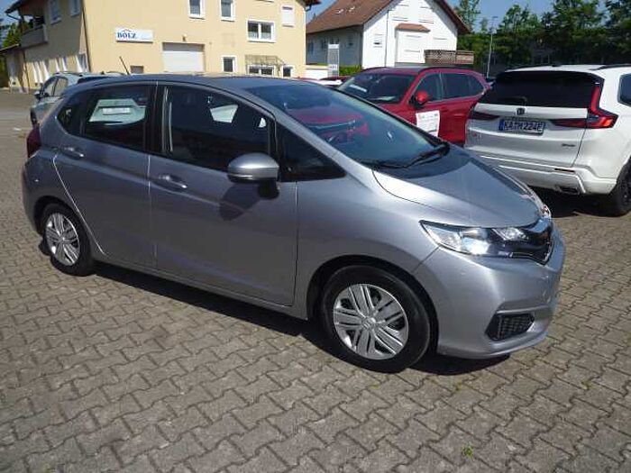 Honda Jazz 1.3 i-VTEC Trend + AHK + usw.