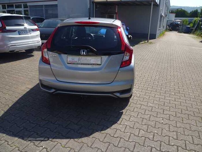 Honda Jazz 1.3 i-VTEC Trend + AHK + usw.