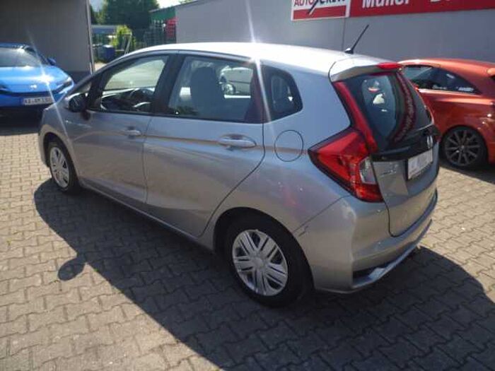 Honda Jazz 1.3 i-VTEC Trend + AHK + usw.