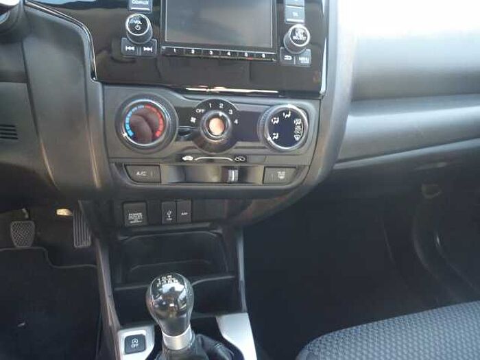 Honda Jazz 1.3 i-VTEC Trend + AHK + usw.