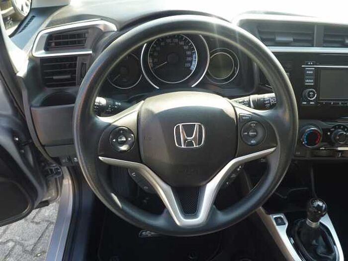 Honda Jazz 1.3 i-VTEC Trend + AHK + usw.