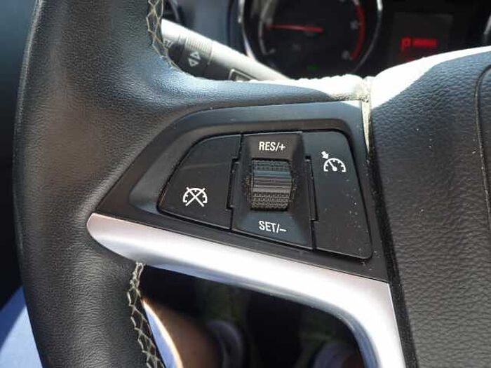Opel Meriva Diesel 1.7 CDTI Automatik Edition