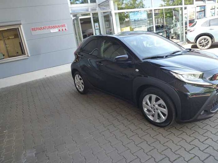 Toyota Aygo X X Active