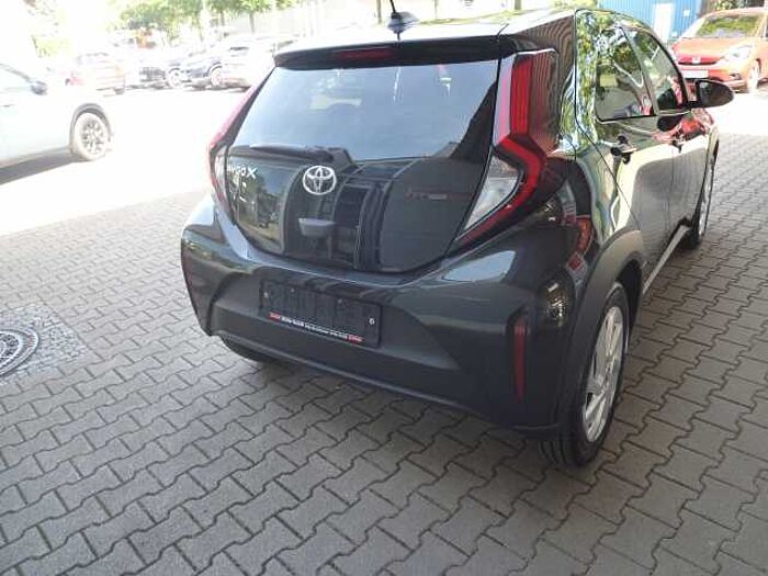 Toyota Aygo X X Active