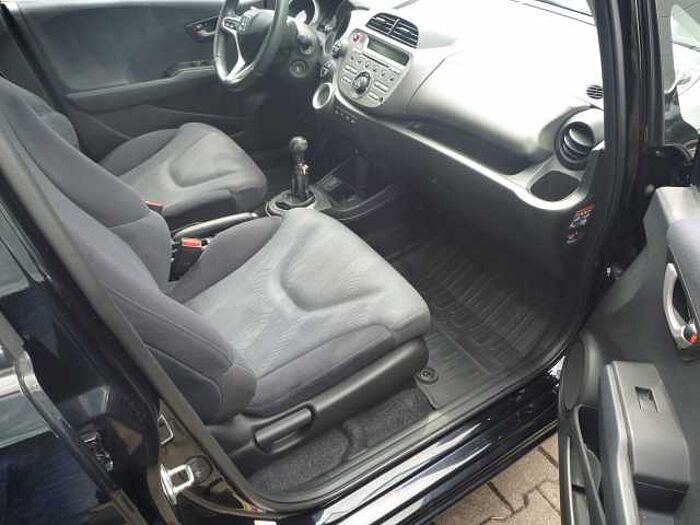 Honda Jazz 1.4 i-VTEC Elegance