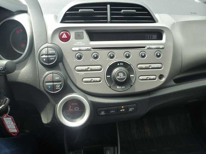 Honda Jazz 1.4 i-VTEC Elegance