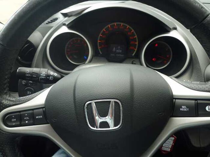 Honda Jazz 1.4 i-VTEC Elegance