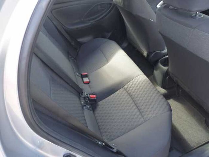 Toyota Yaris 5-Türer 1.5 VVT-i
