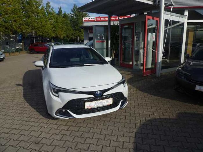 Toyota Corolla Touring Style Hybrid 1.8 Touring Hybrid