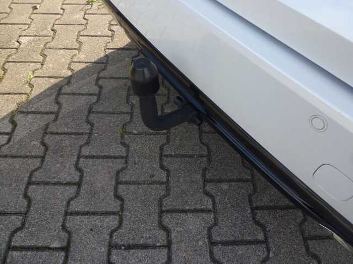 Toyota Corolla Touring Style Hybrid 1.8 Touring Hybrid